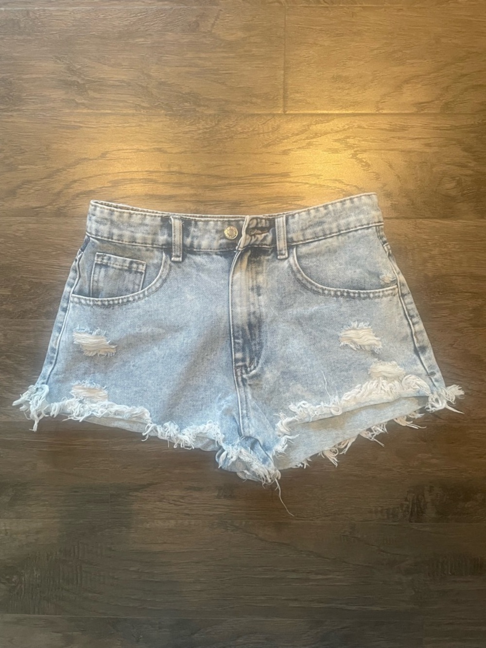 Distressed High-Rise Women's Denim Shorts - Light Blue Size Small